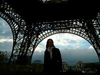39meundertheeiffeltower.JPG